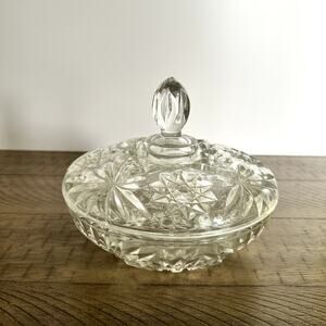 Vintage Glass Prescut Candy Dish with Lid by Anchor Hocking 7"